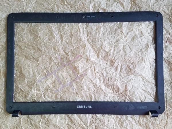 Рамка Samsung Pn BA75-02738A